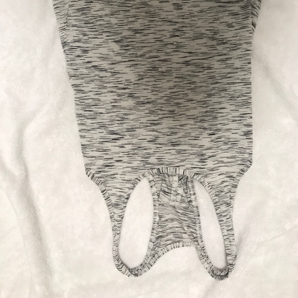 Lululemon workout tank